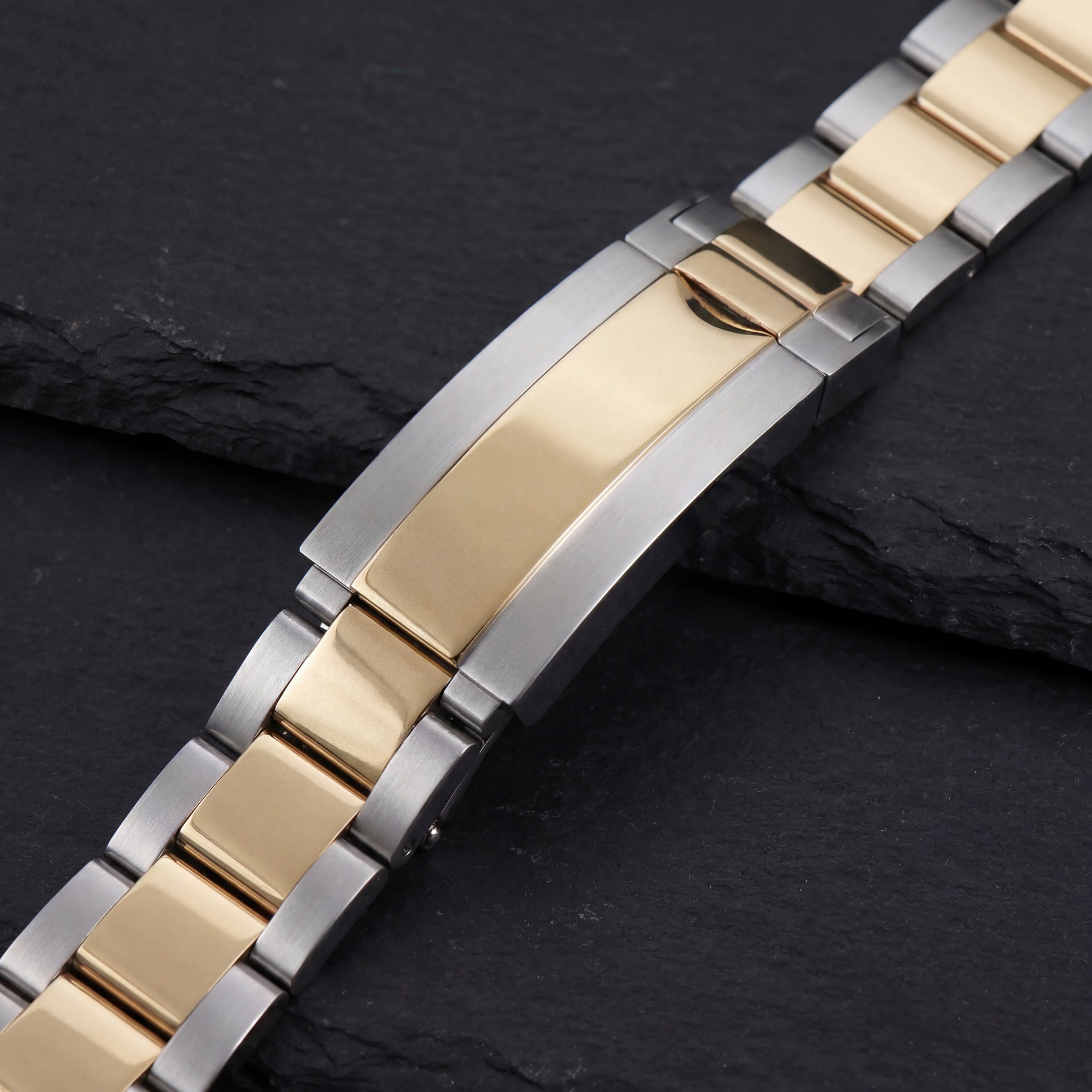 Seikomariner | Black (Two Tones)