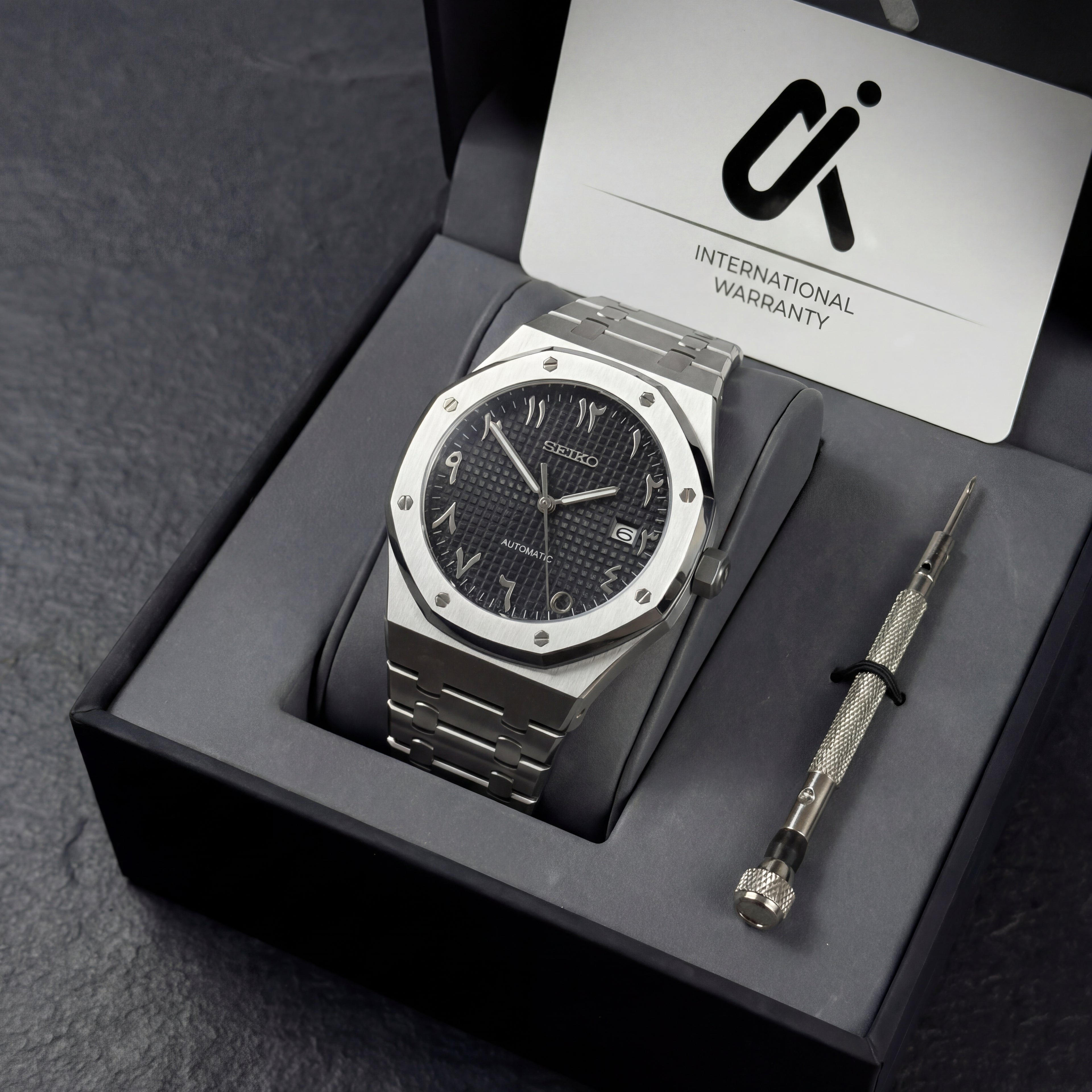 Royal Seikoak | Arabic Black